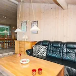 5 Star Holiday Home In Henne بيت للعطل *