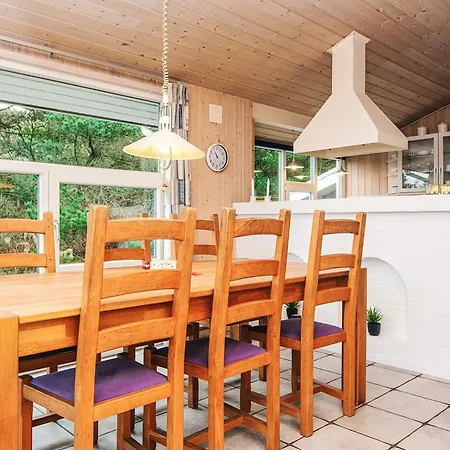 Secluded Retreat By Lyngbo Heath - By Traum * Henne Strand