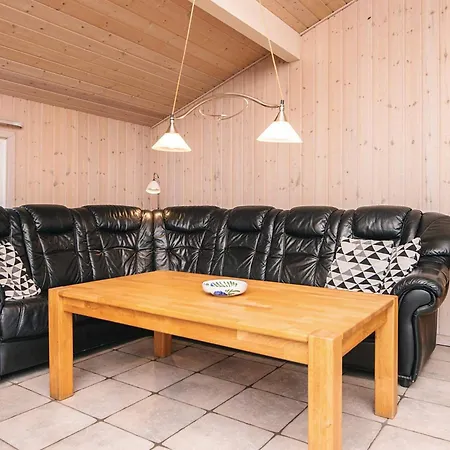 5 Star In Henne Henne Strand